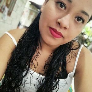 Meet your Posher, Daniela